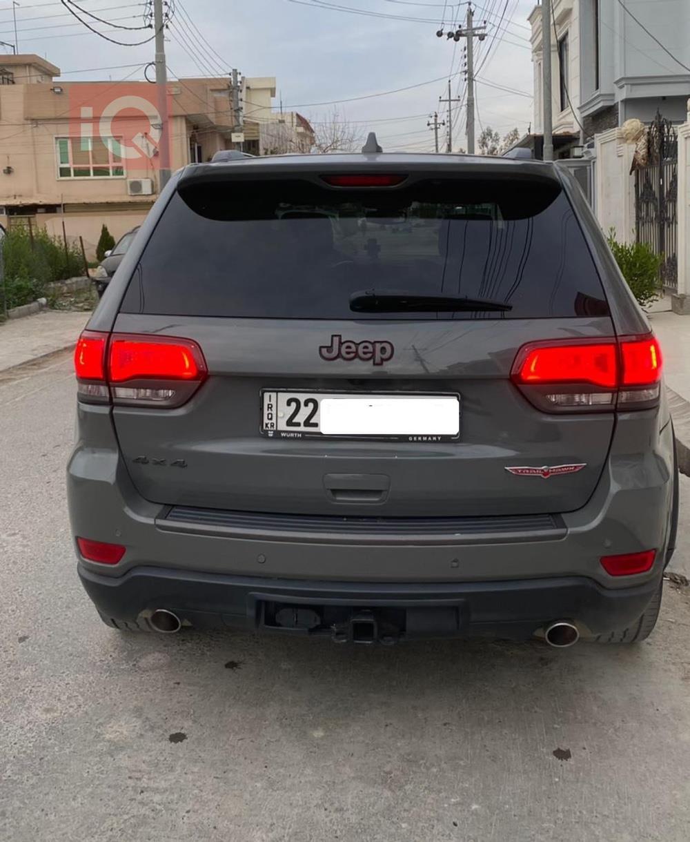 جیپ گراند شیرۆکی